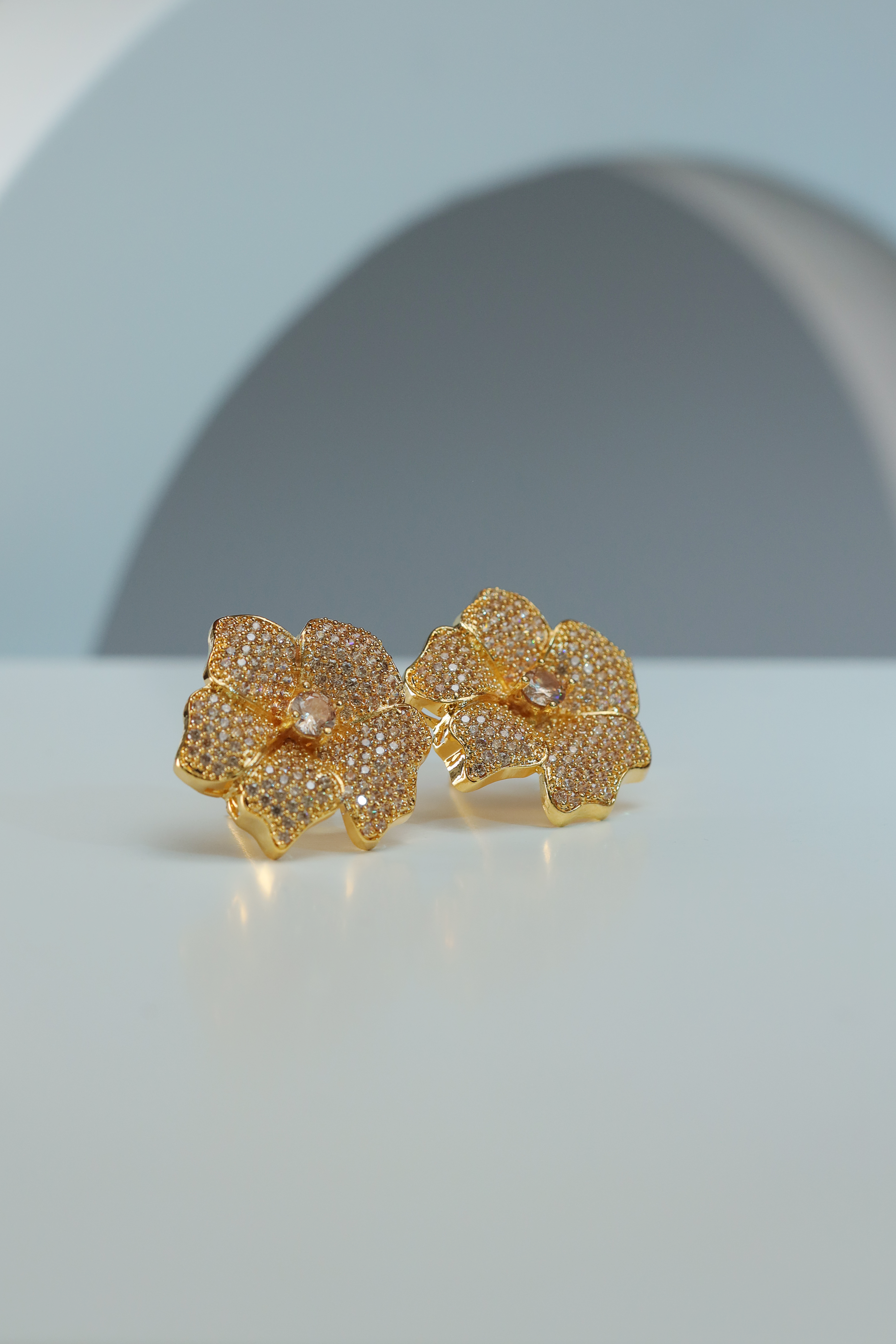 Earings - D3 - Gold